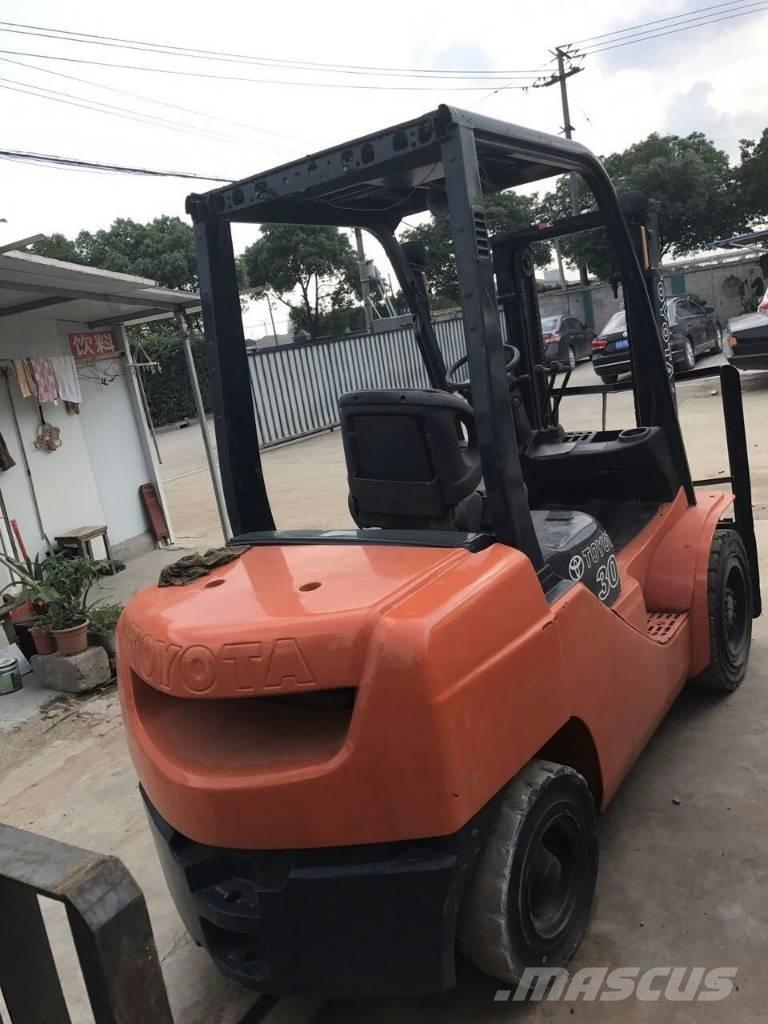 Toyota FD 30 Dieselstapler