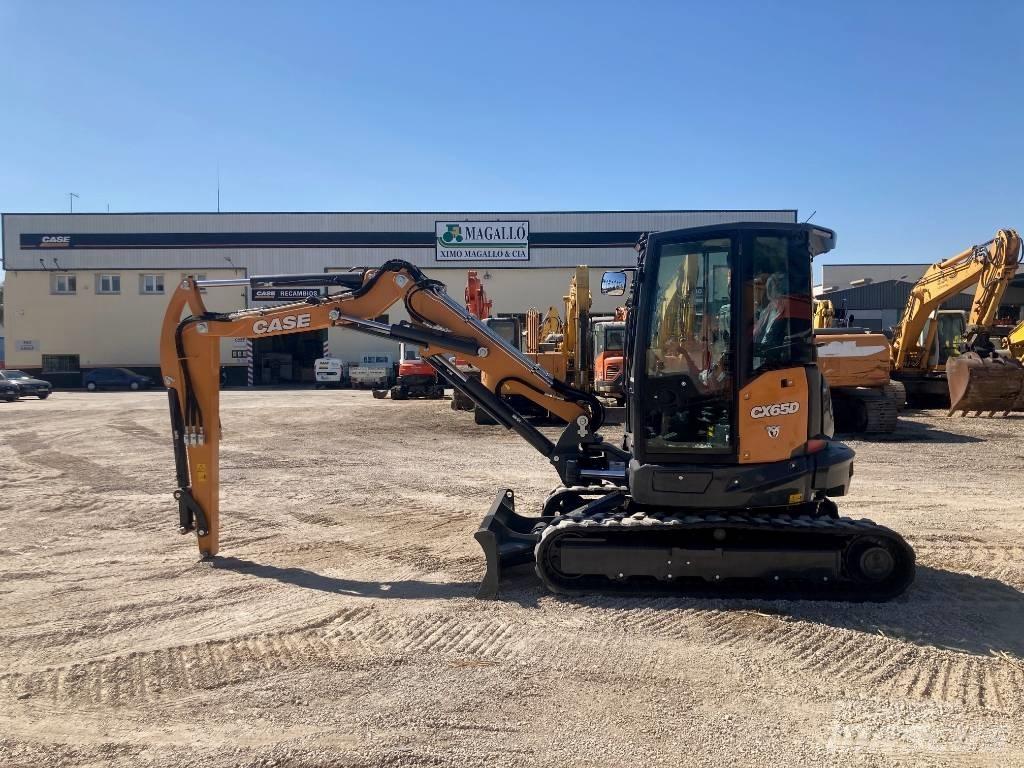 CASE CX65D Minibagger < 7t