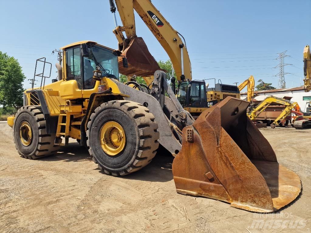 Volvo L 220 F Radlader