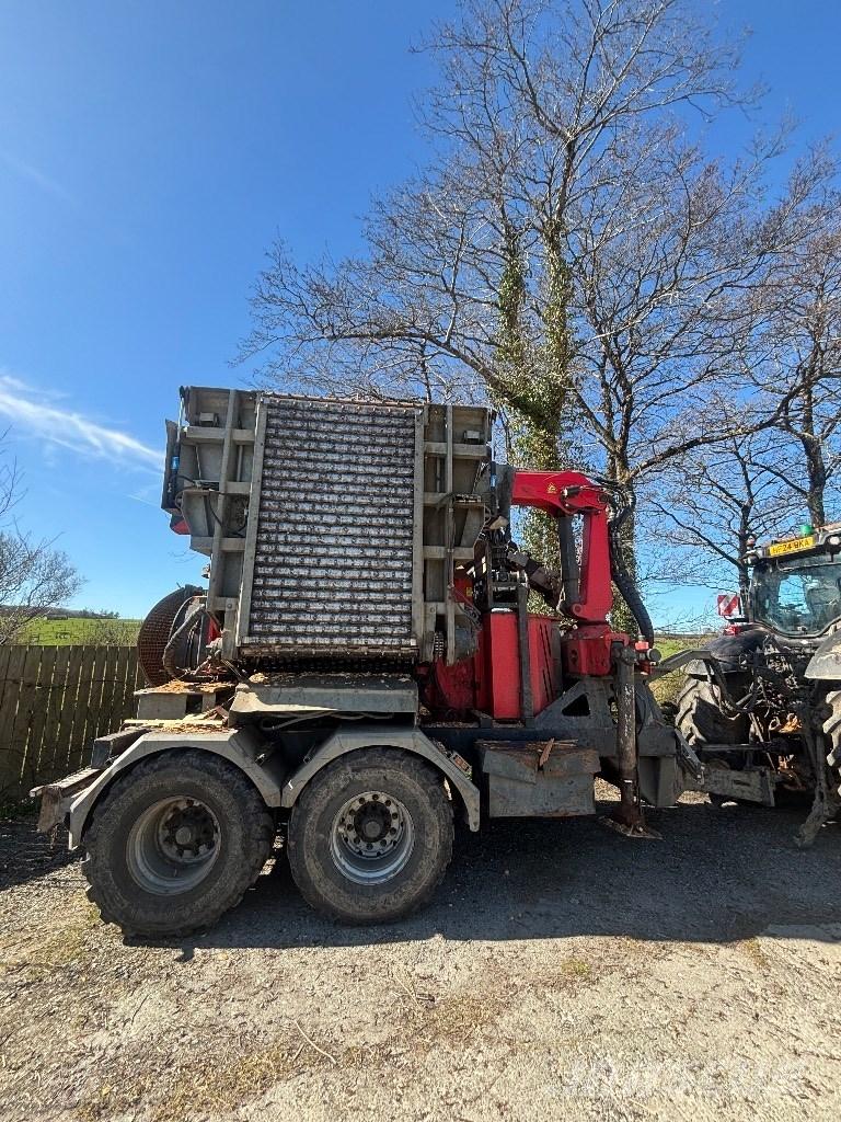 Mus-Max 12 Holzhäcksler