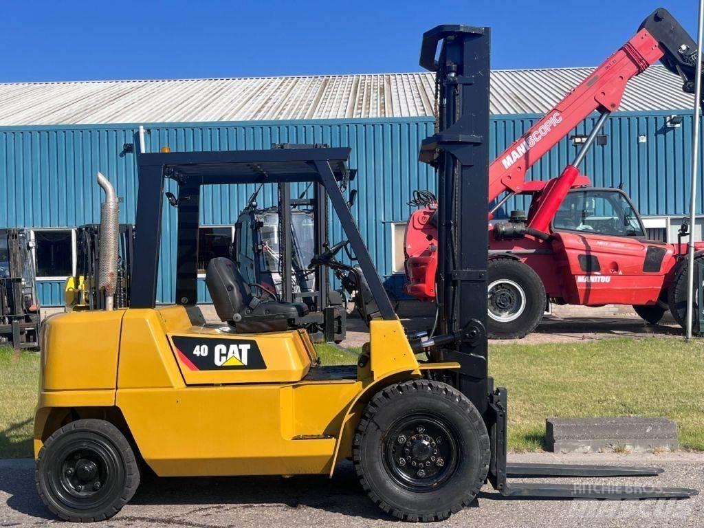 CAT DP40K2 Dieselstapler