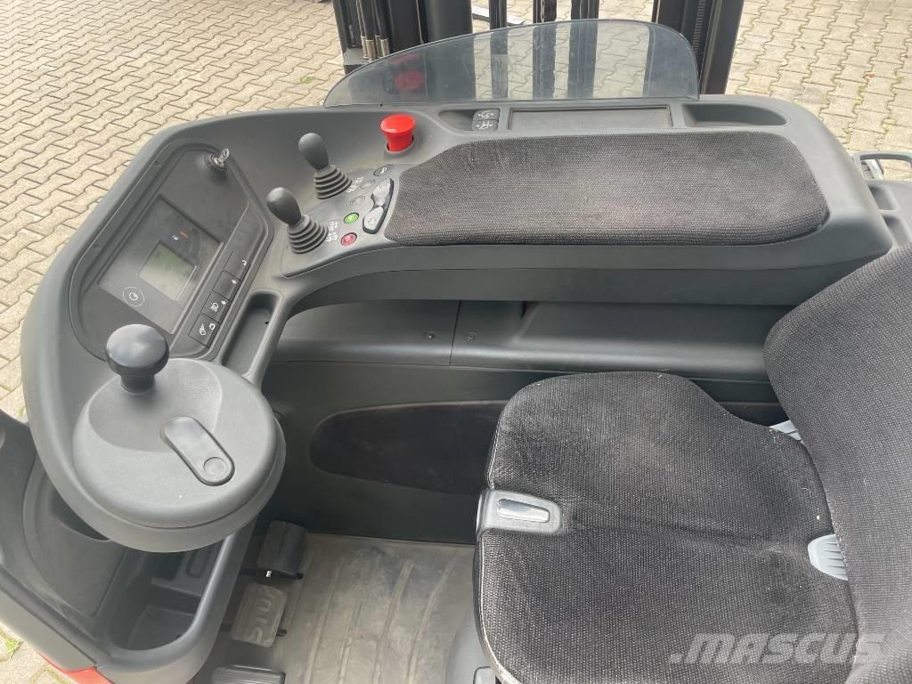 Linde R 16 Schubmaststapler