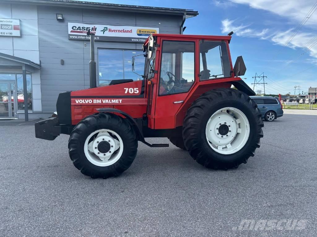 Valmet 705 Traktoren