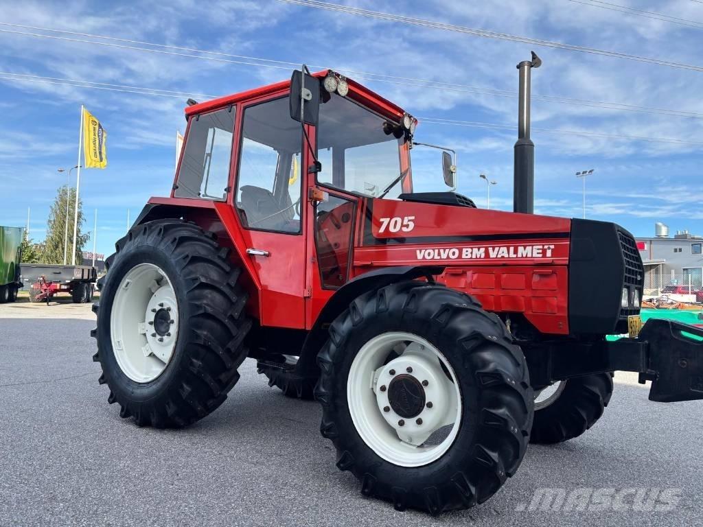 Valmet 705 Traktoren