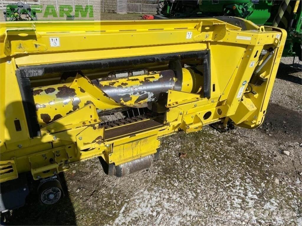 John Deere 8300 Selbstfahrende Häcksler