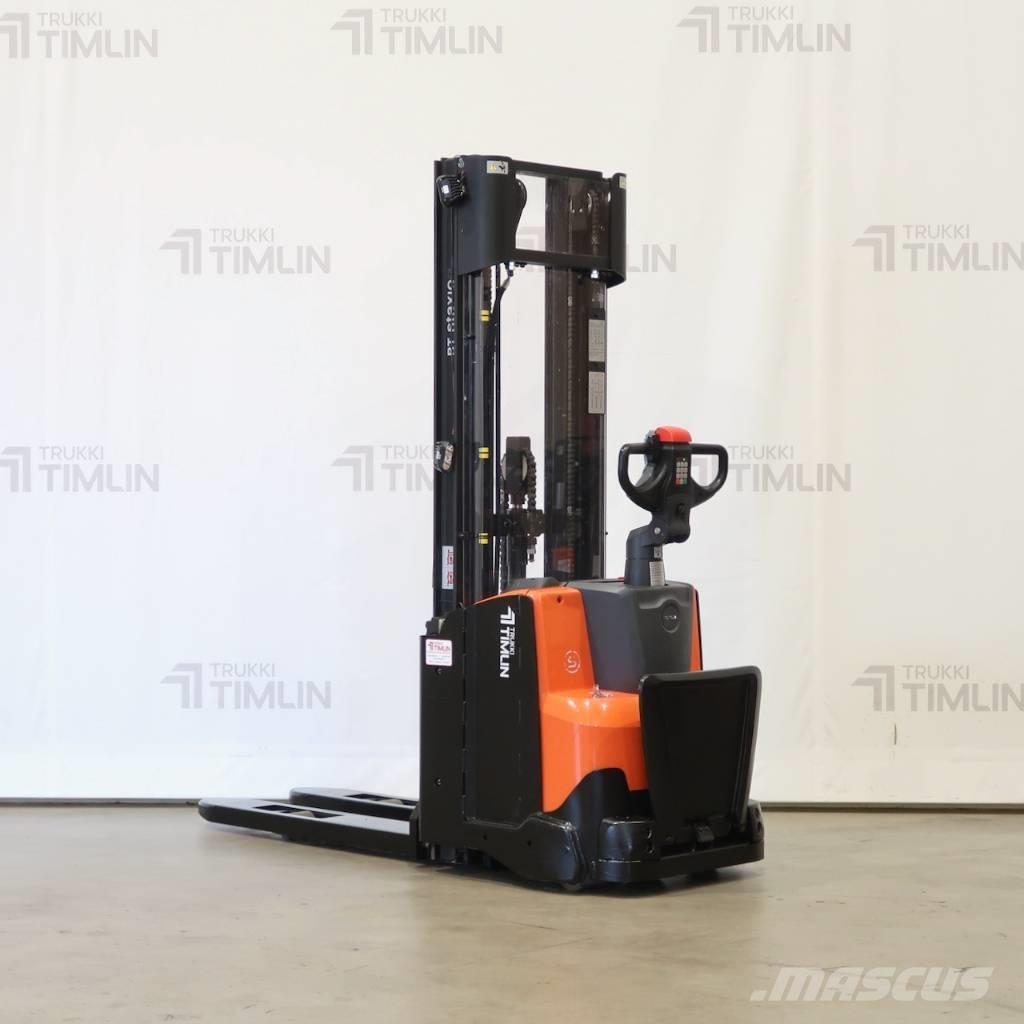 Toyota SWE120L Selbstfahrstapler