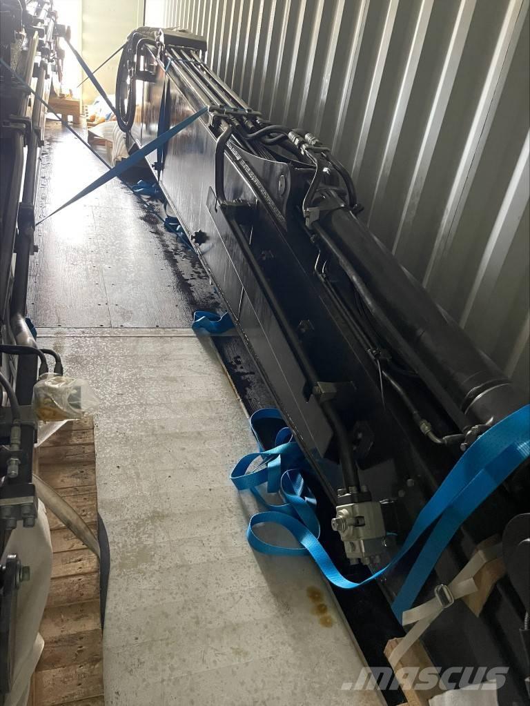 Volvo EC380/EC400 Long Reach Bagger