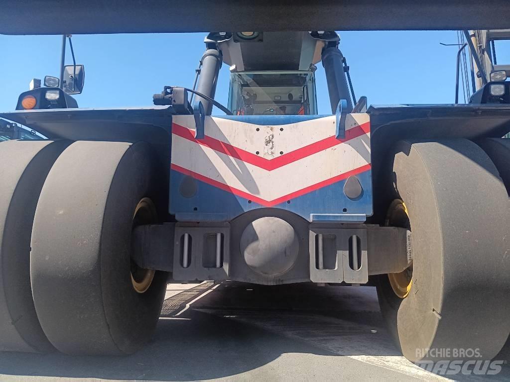 Kalmar DRU450-62S5 Reach-Stacker