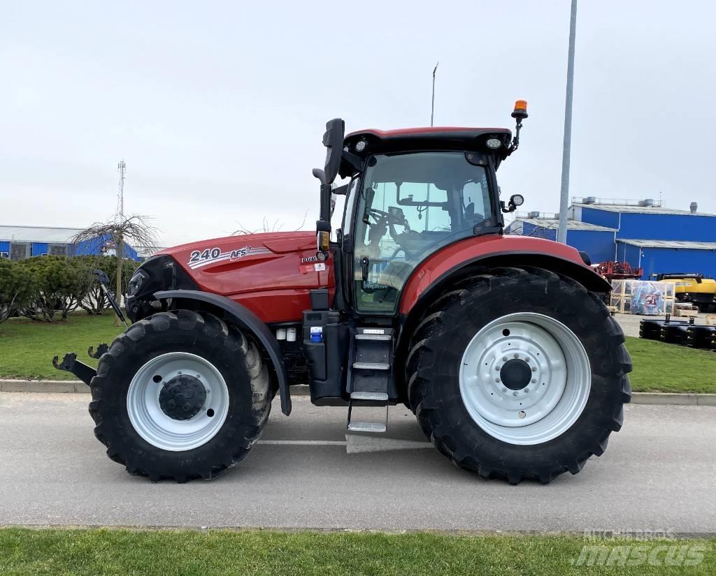 Case IH Puma 240 CVX Traktoren
