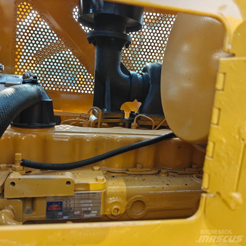 CAT D 7 G Grader