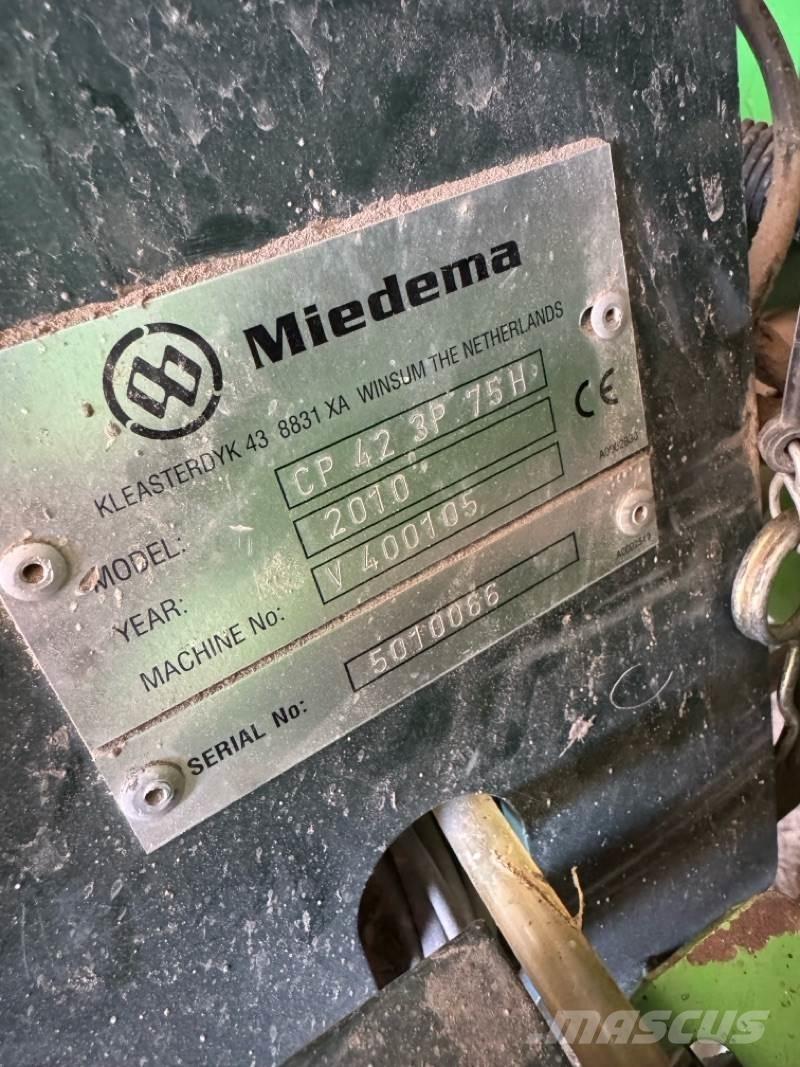 Miedema CP 42 (4x75) Kartoffellegemaschinen