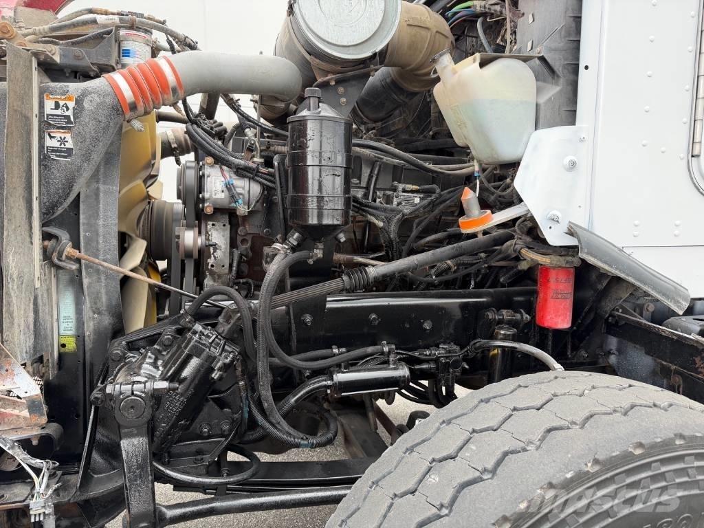 Kenworth T 800 Absetzkipper