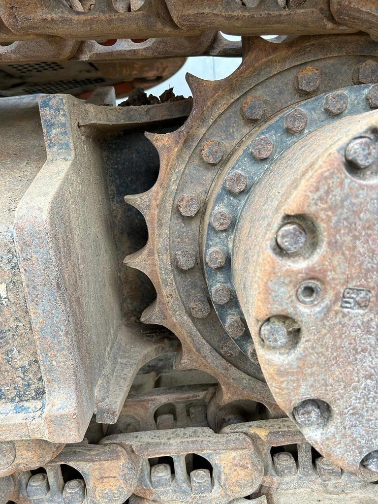 Hitachi ZX 225 US LC Raupenbagger