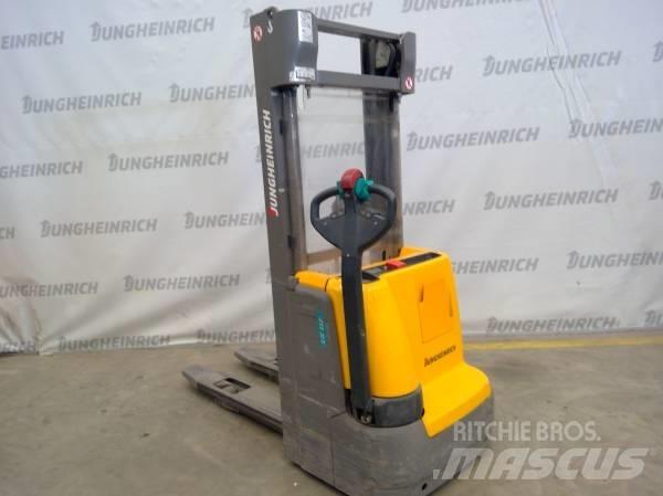 Jungheinrich EJC 112 Deichselstapler