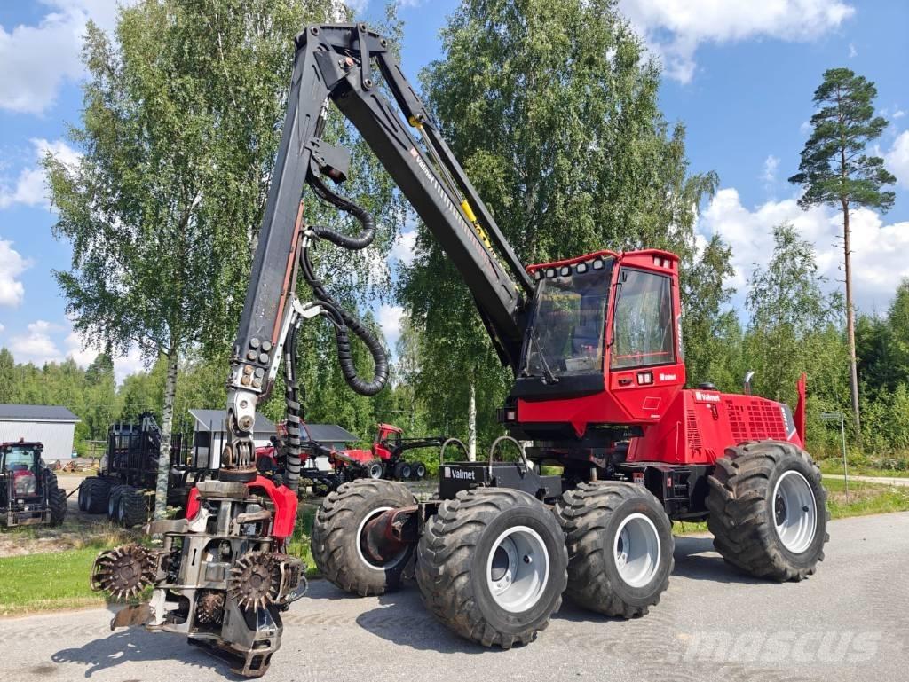 Valmet 901TX Harvester