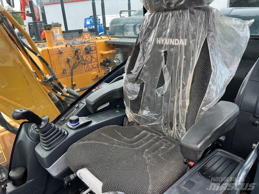 Hyundai HX140LC Raupenbagger