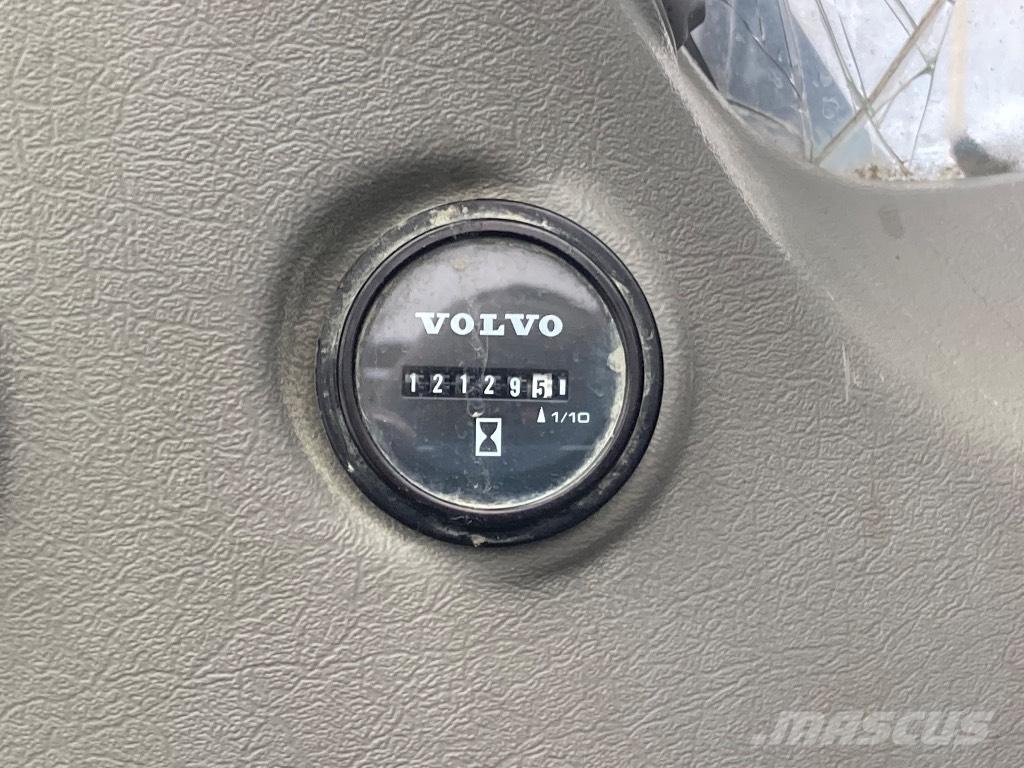 Volvo EC 300 D Raupenbagger