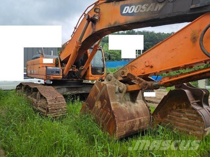 Doosan DX 520 LC Raupenbagger
