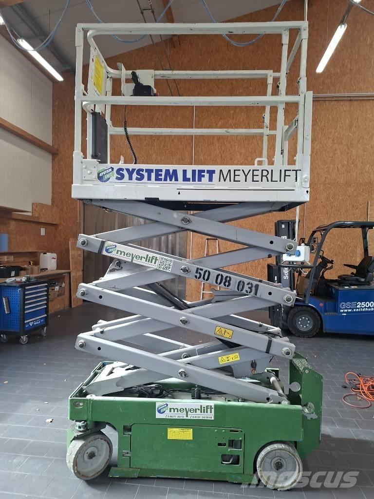 Genie GS 1932 Scheren-Arbeitsbühnen