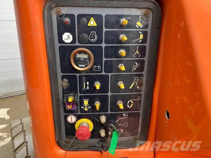 JLG E400AJP Gelenkteleskoparbeitsbühnen