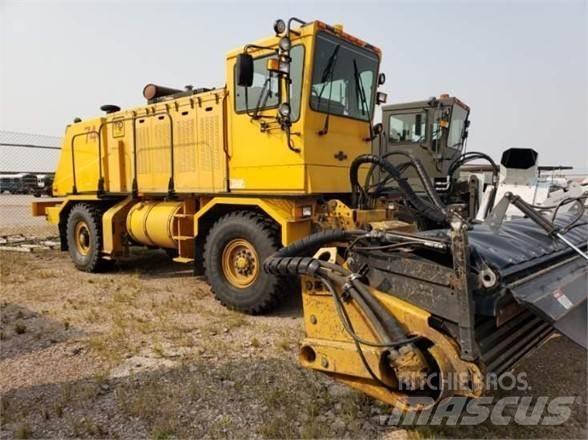 Oshkosh HB2718 Sonstige Baumaschinen