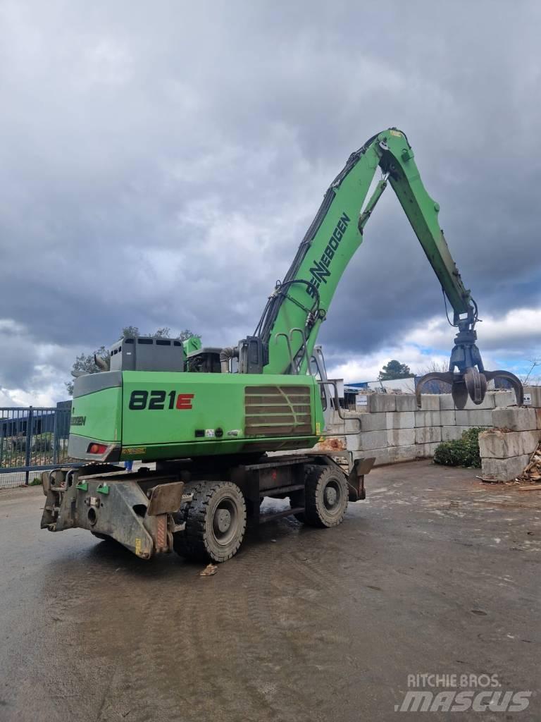 Sennebogen 821 E Mobilbagger