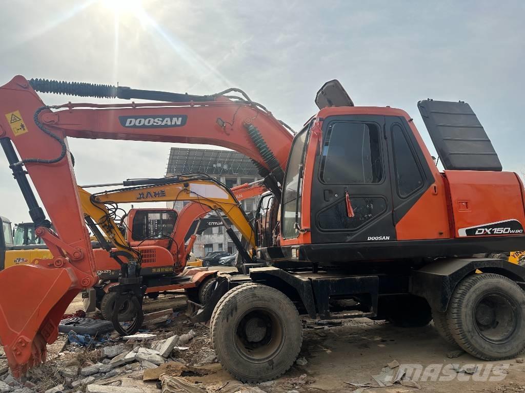 Doosan DH 150 W-7 Mobilbagger