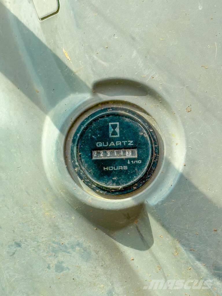 New Holland E 245 B Raupenbagger