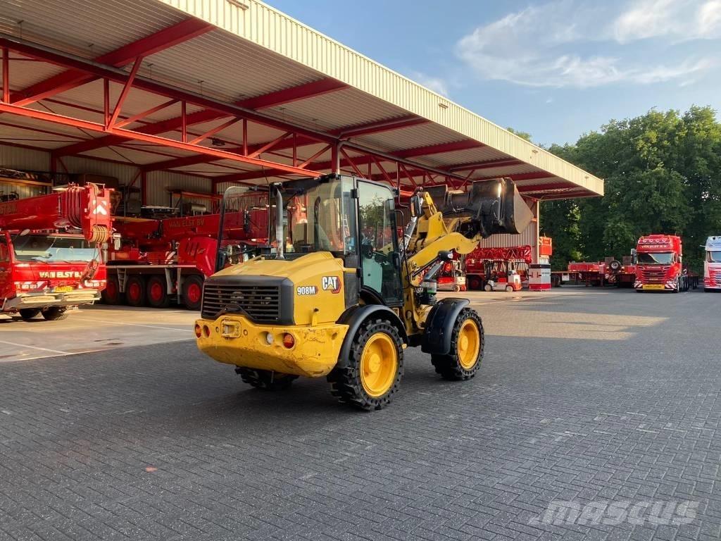 CAT 908M Radlader
