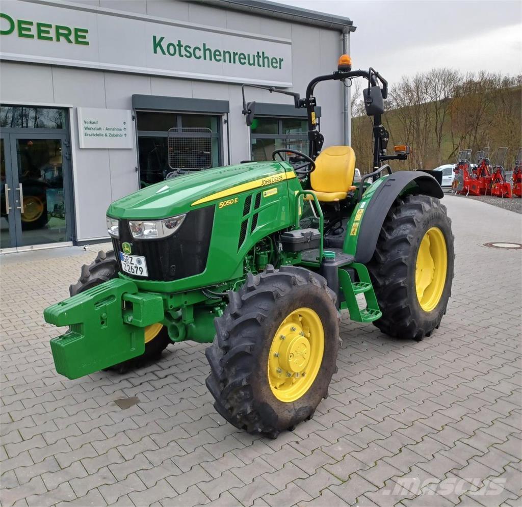 John Deere 5050E Traktoren