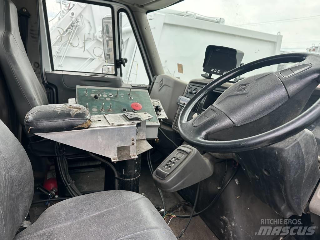 International 7500 Müllwagen