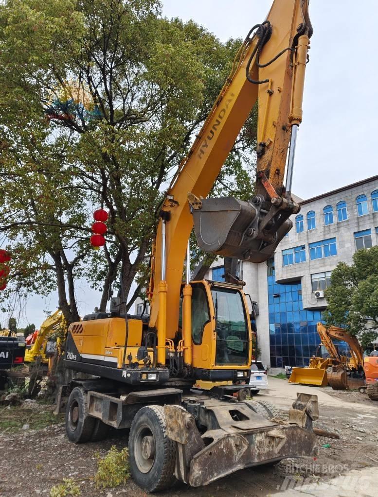 Hyundai R210W-9 Mobilbagger