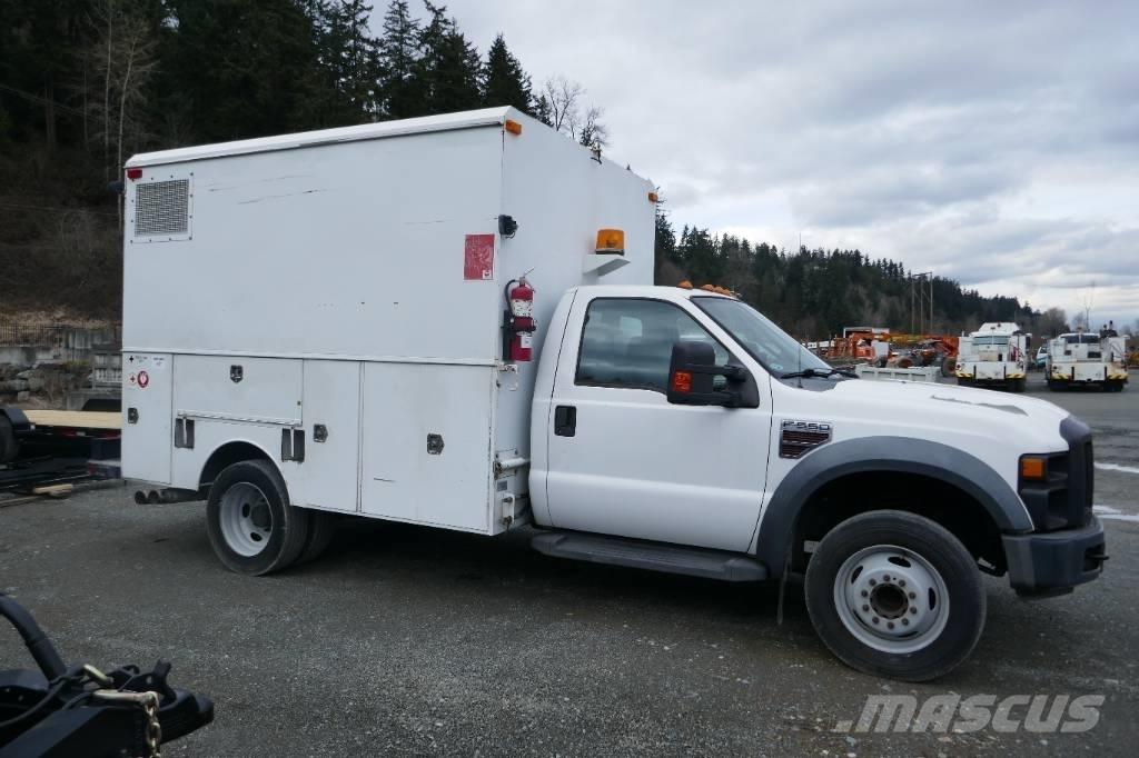 Ford F 550 Kommunal-Sonderfahrzeuge