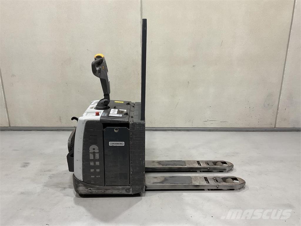 Atlet PLP200R Gabelstapler mit Fahrerstand