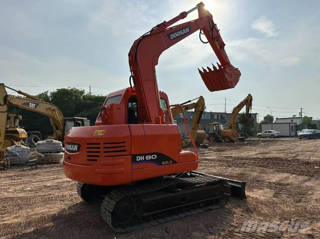 Doosan DH 80 Raupenbagger