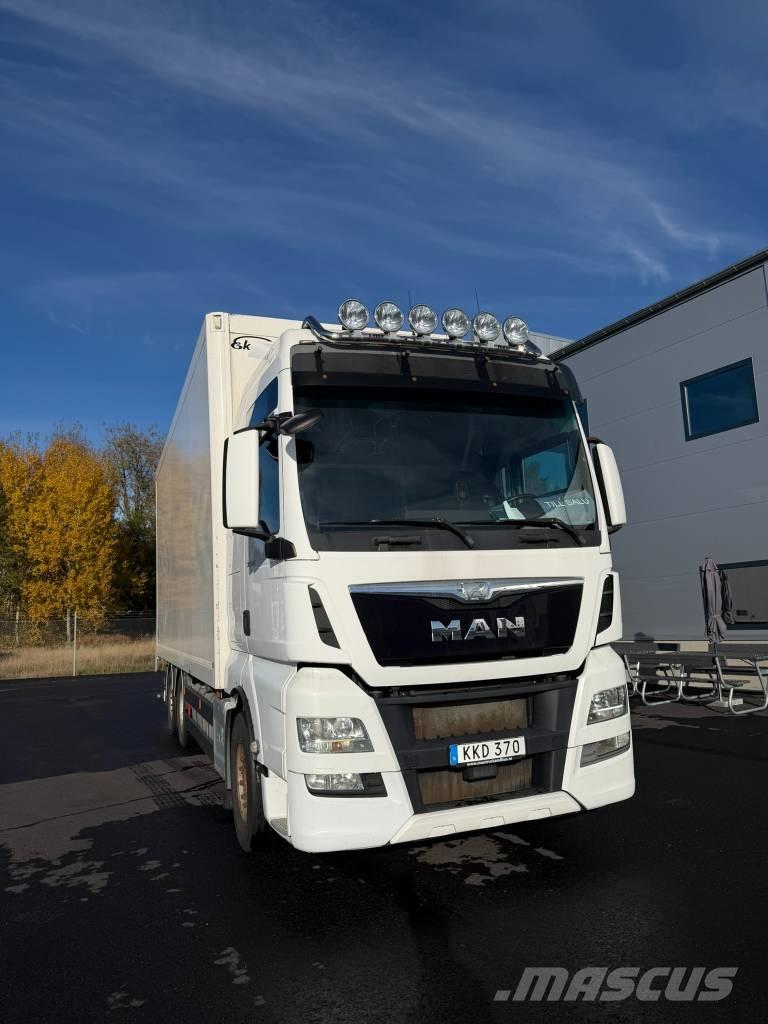 MAN TGX 26.480 6x2 Kofferaufbau