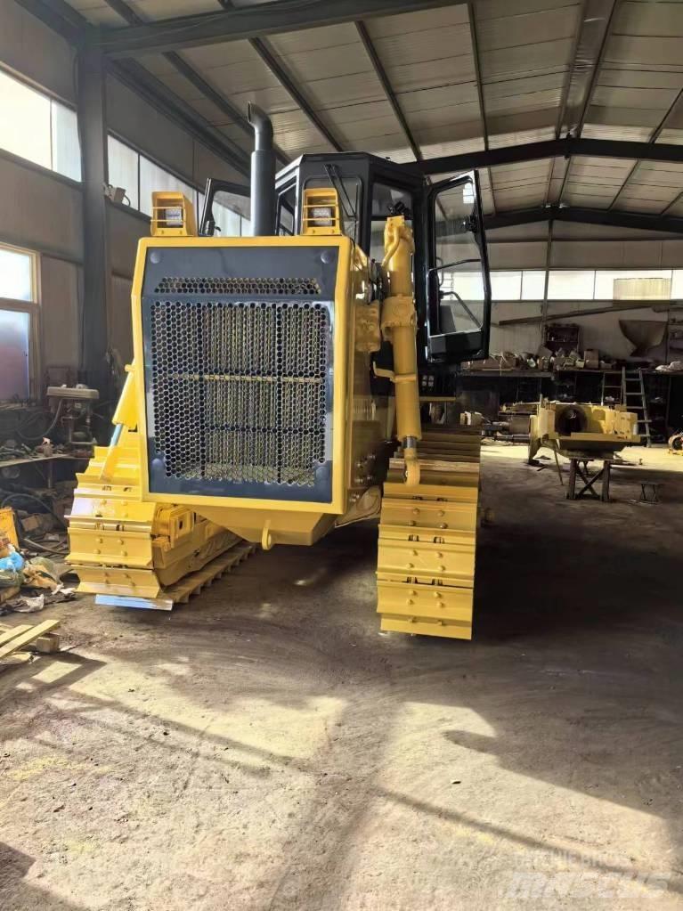 Shantui SD 22 Bulldozer