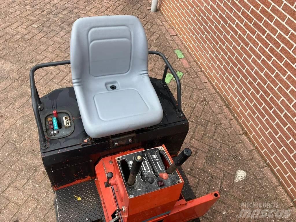 Kubota KC100H Raupendumper