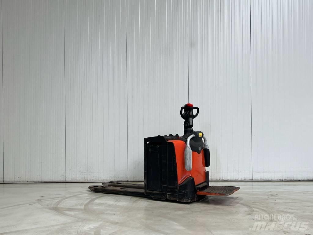 BT LPE250 Gabelstapler mit Fahrerstand