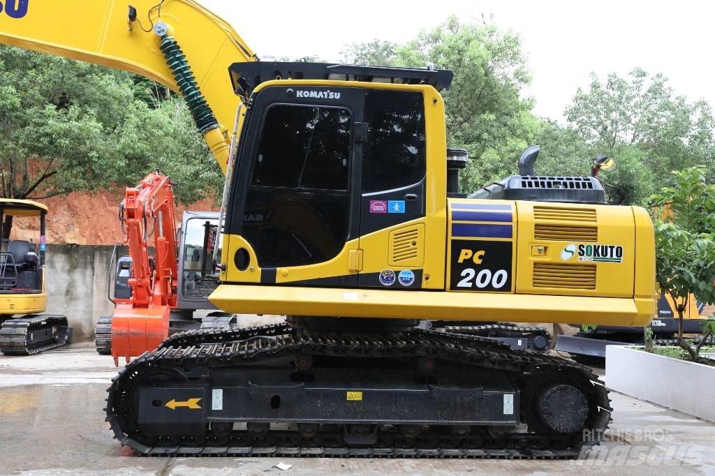 Komatsu PC 200-8 Minibagger < 7t