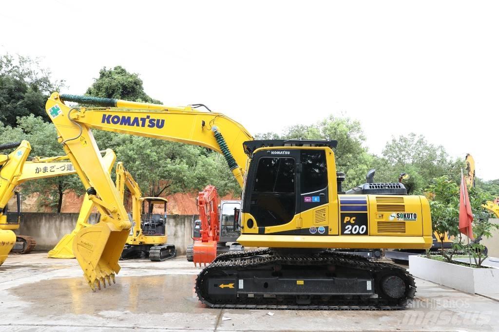 Komatsu PC 200-8 Minibagger < 7t