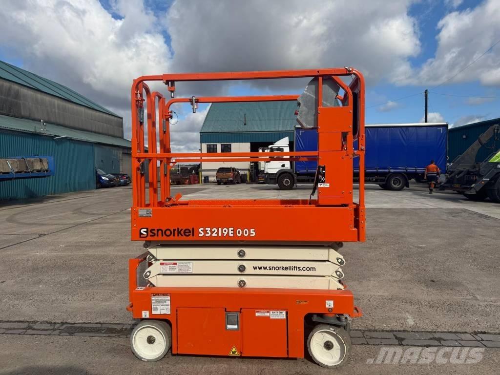 Snorkel S 3219 E Scheren-Arbeitsbühnen