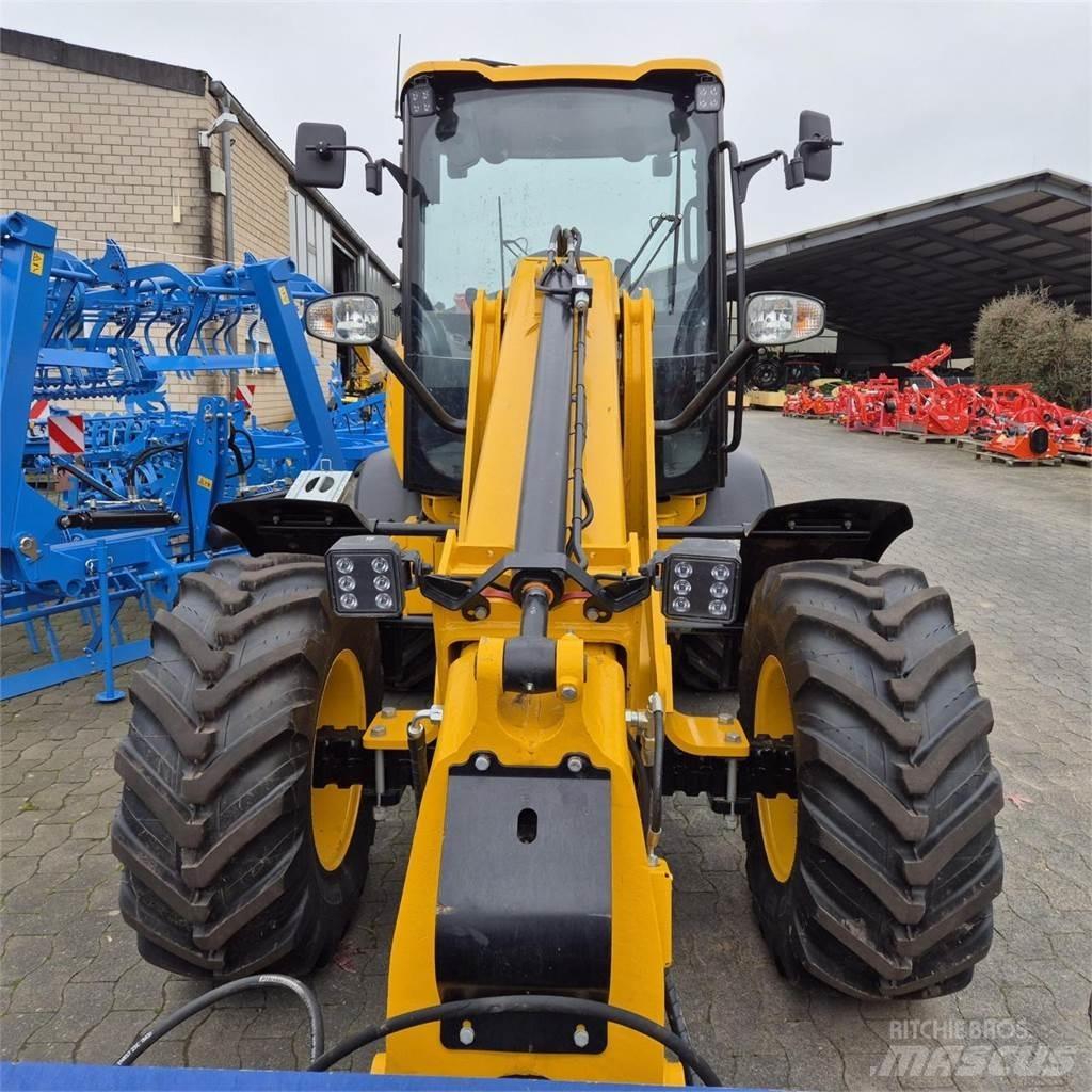 JCB TM 220 AGRI Teleskopbühnen