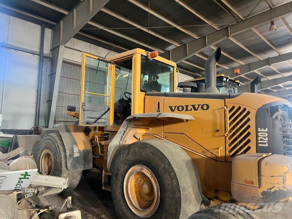 Volvo L 120 E Radlader
