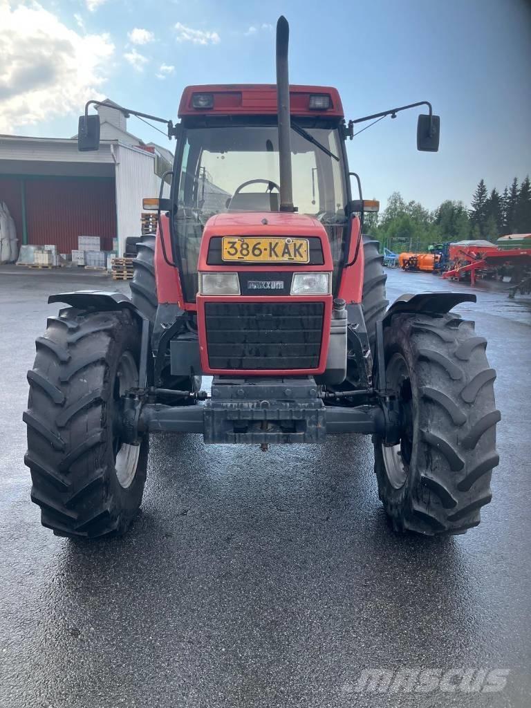 Case IH Maxxum 5130 Traktoren