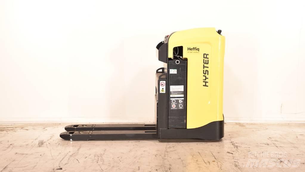 Hyster RP2.0N Gabelstapler mit Fahrerstand