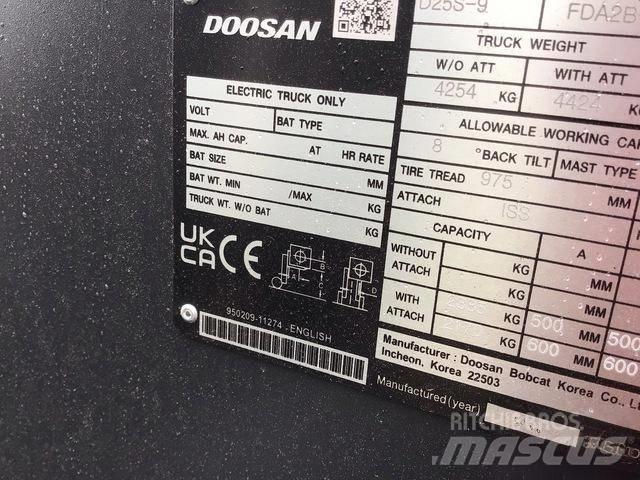 Doosan D25S-9 Dieselstapler
