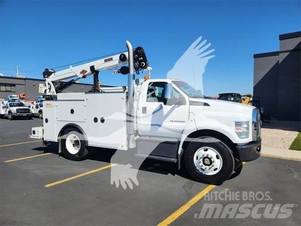 Ford F750 SD Sonstige Baumaschinen