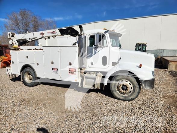 Peterbilt 330 Sonstige Baumaschinen