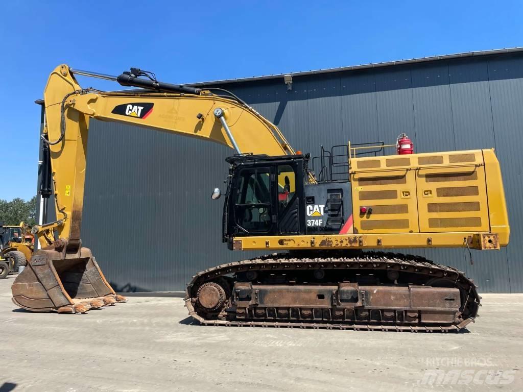 CAT 374F L Raupenbagger